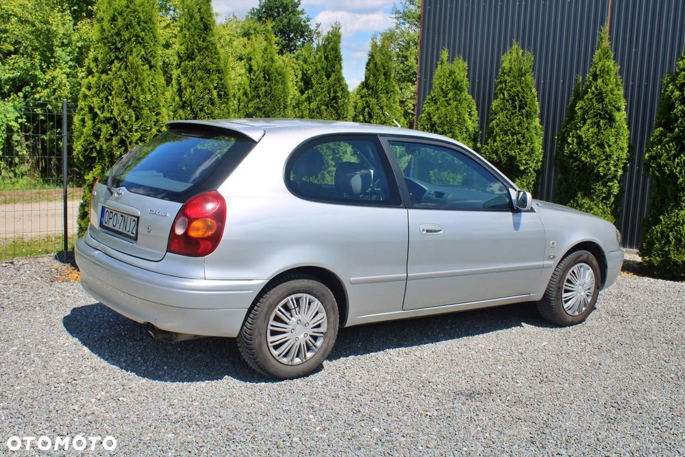 Toyota Corolla 2.0 D-4D - 7