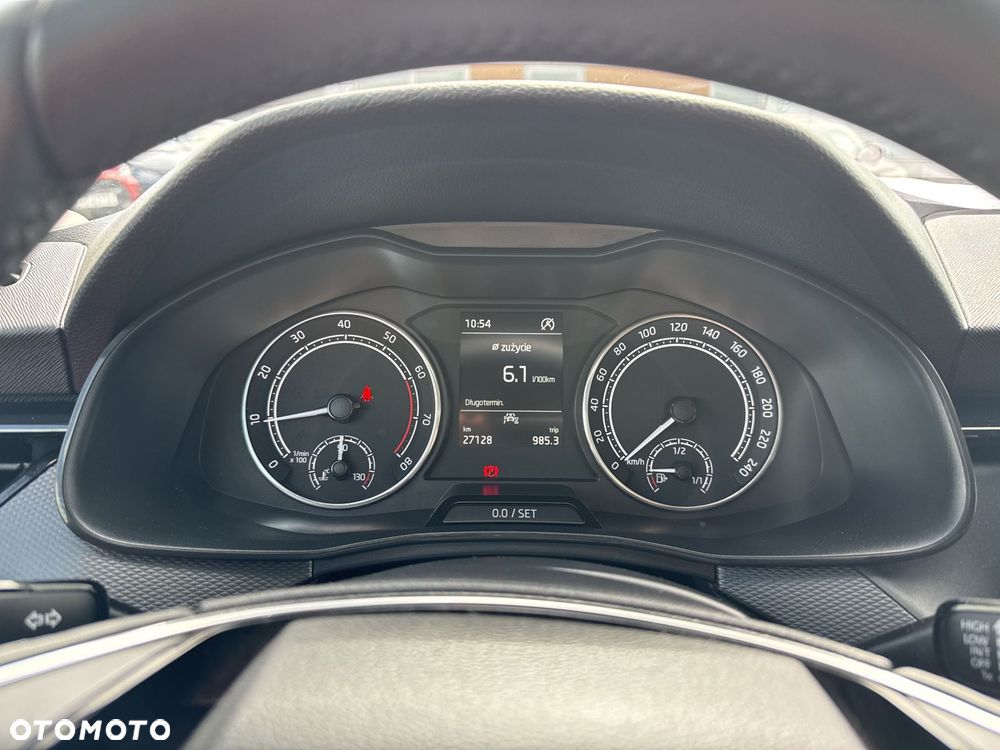 Skoda Kamiq 1.0 TSI Style - 14