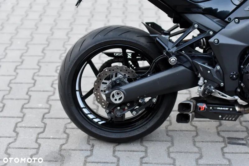 Kawasaki Z - 11