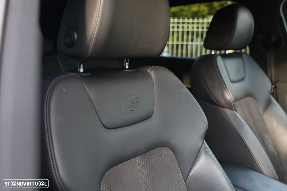 Audi e-tron 55 quattro S line - 10