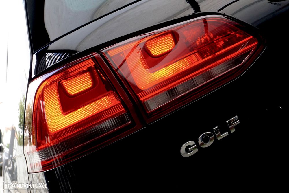 VW Golf 1.6 TDi Highline - 31