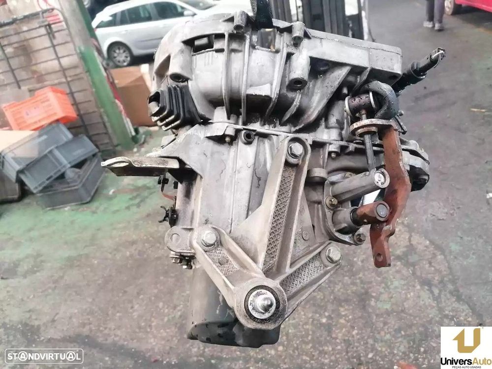 CAIXA VELOCIDADES DACIA LOGAN 2005 -JH3052 - 2