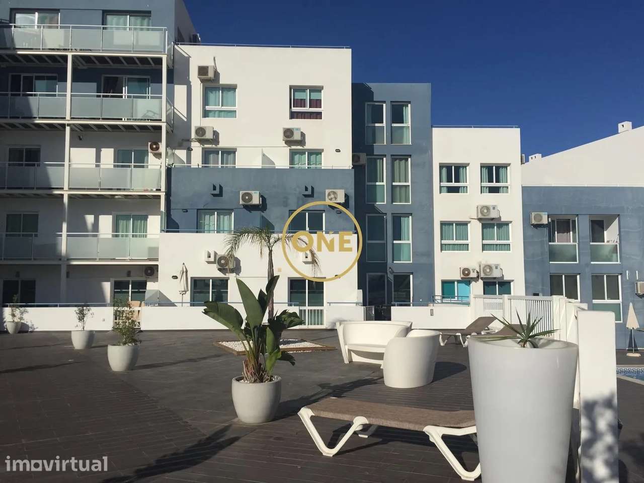 Apartamento T0 com garagem e piscina, Centro Histórico de Albufeira - Grande imagem: 3/17