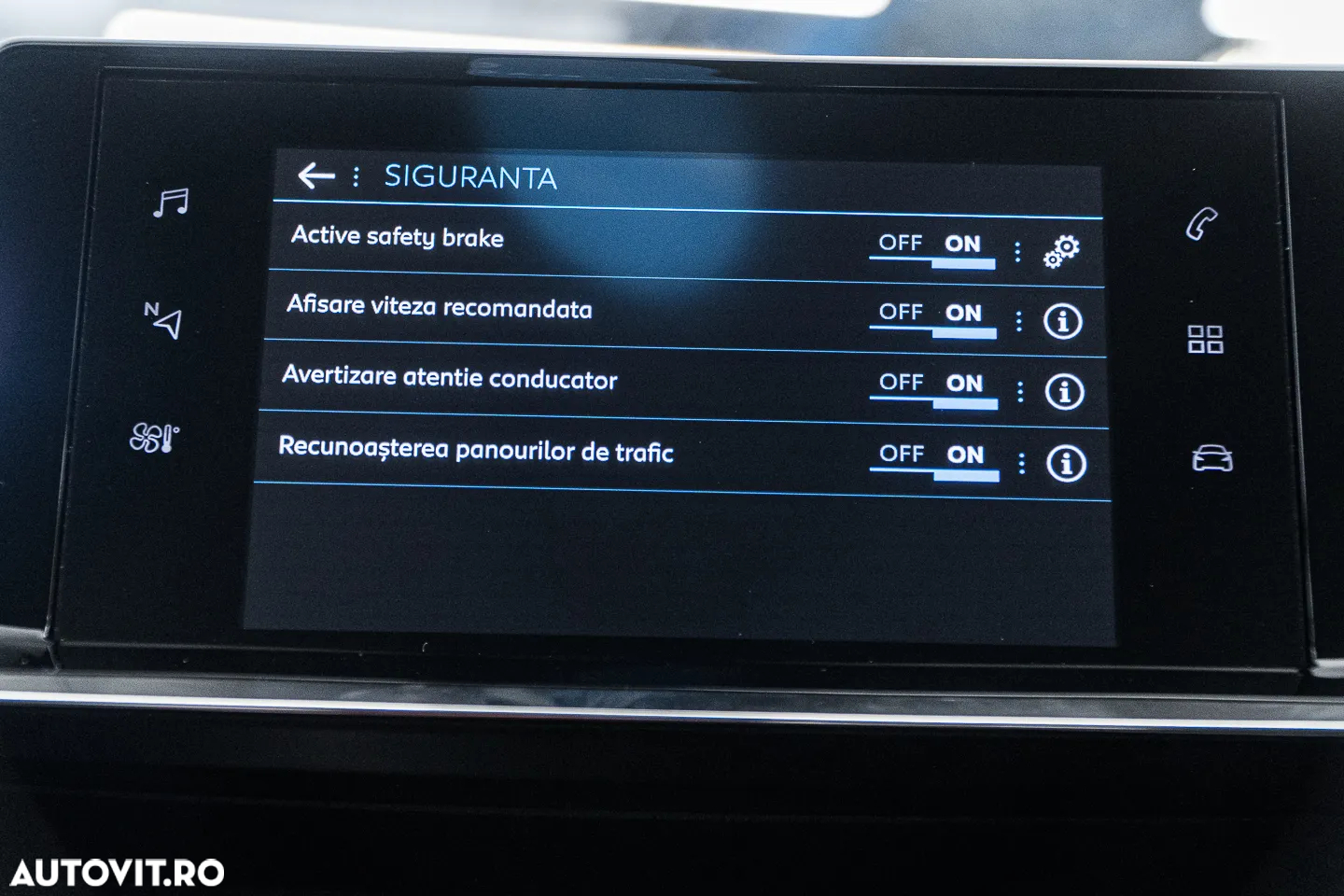 Peugeot 208 1.2L PureTech 100 S&S BVM6 Allure - 30
