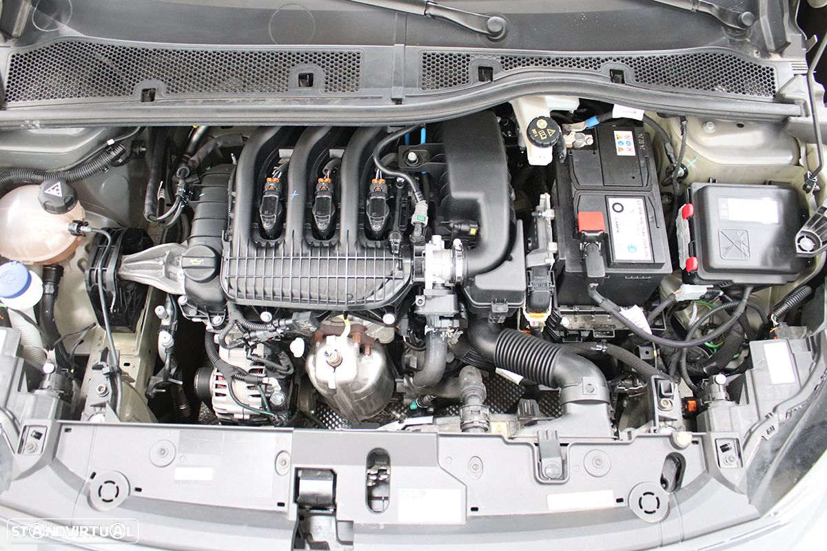 Peugeot 208 1.2 PureTech Active - 24