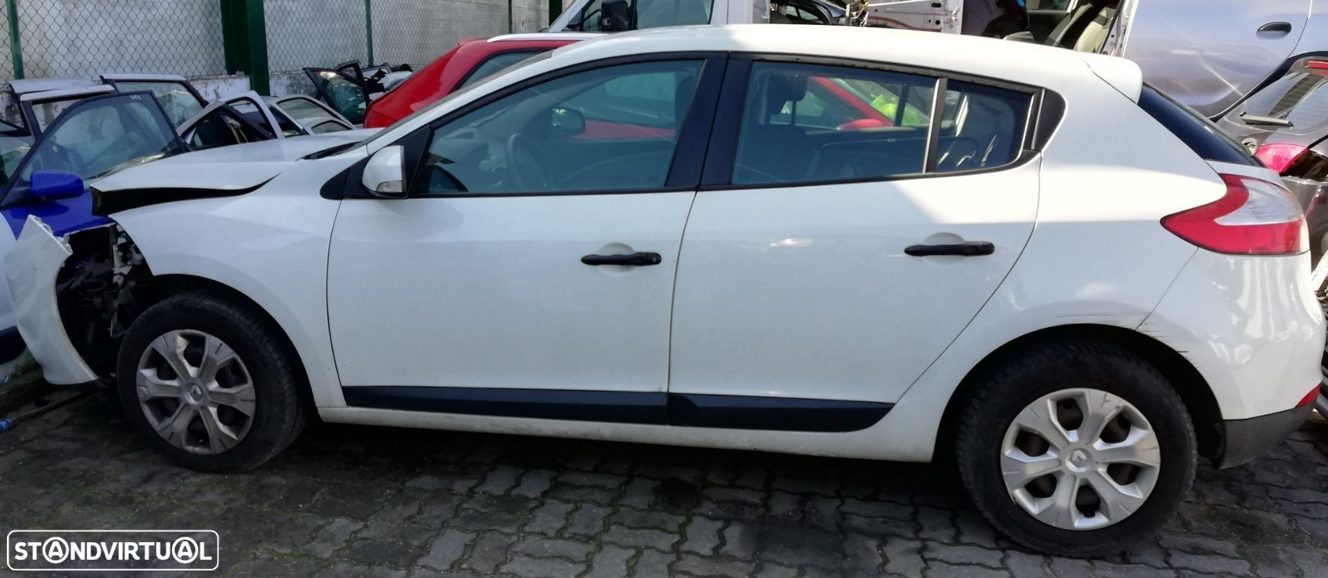 Peças Renault Megane III Hatchback (BZ0/1_) 2008 a 2013 - 17