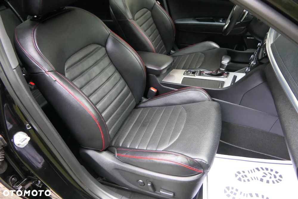 Kia Optima Sportagon 1.6 T-GDI DCT OPF GT Line - 25