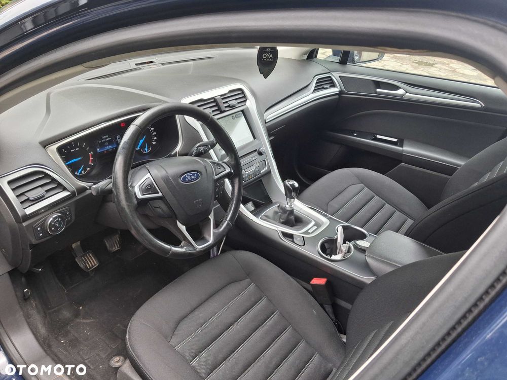 Ford Mondeo - 8