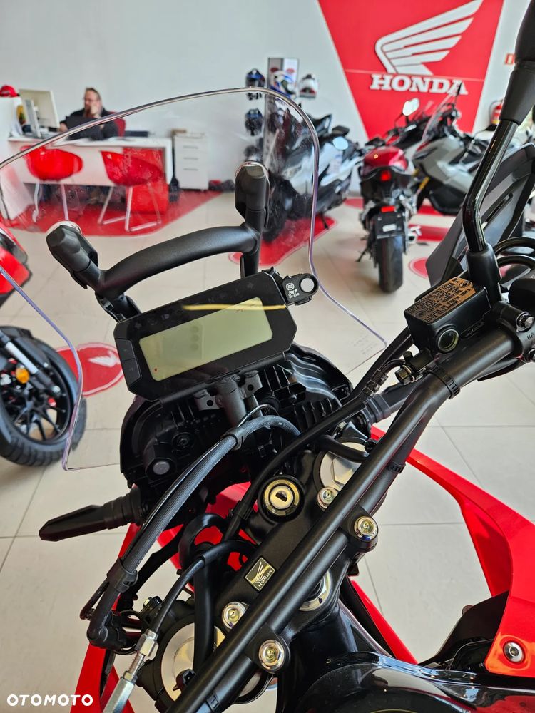 Honda CRF - 12