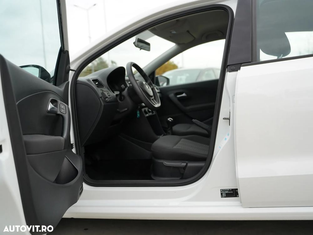 Volkswagen Polo 1.4 TDI Blue Motion - 11