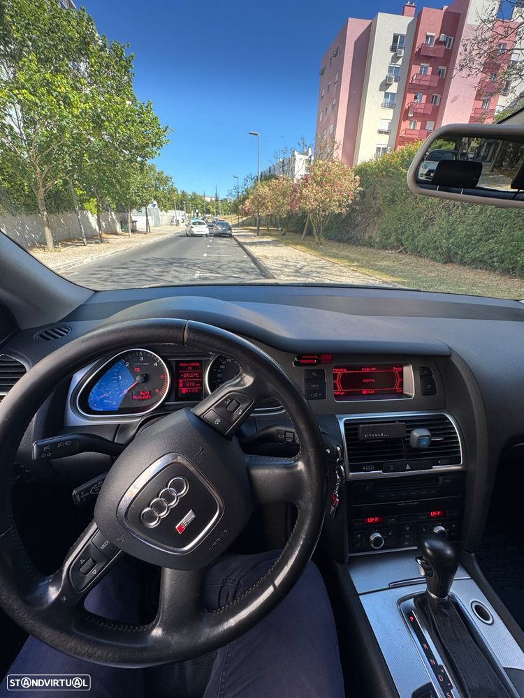 Audi Q7 3.0 TDI Sport Tiptronic - 11