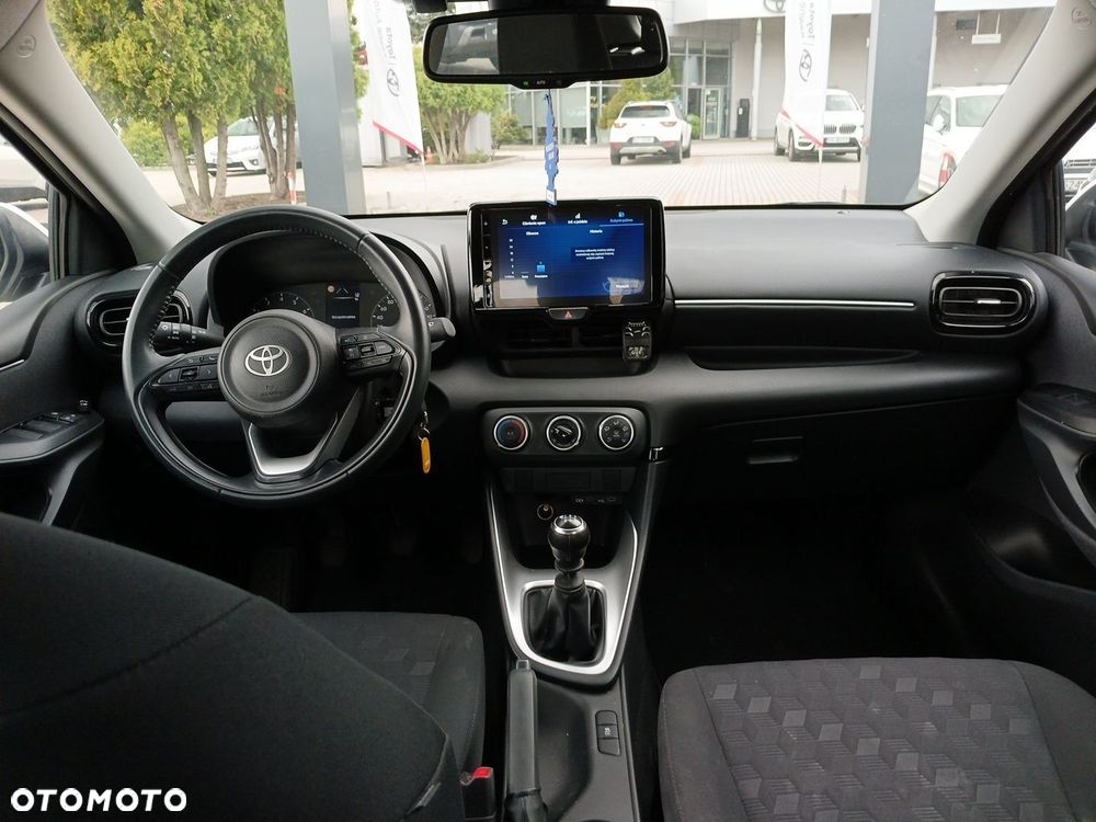 Toyota Yaris 1.5 Comfort - 13
