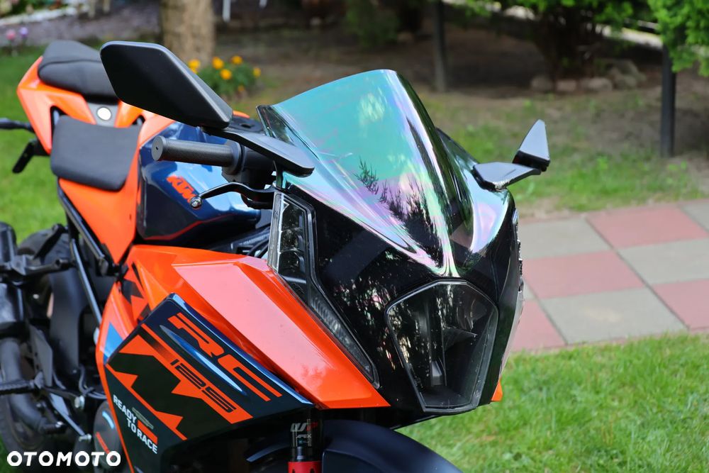 KTM RC 125 - 13