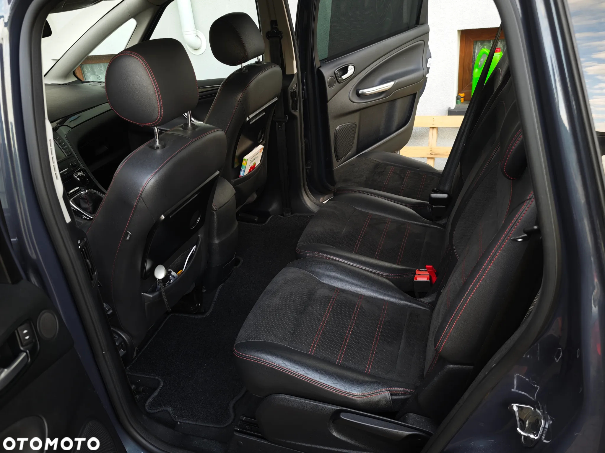 Ford S-Max 2.0 TDCi DPF Titanium X - 10