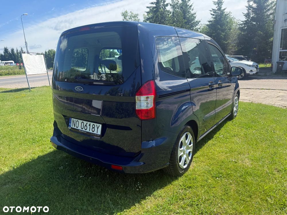 Ford Tourneo Courier 1.5 TDCi Trend - 4