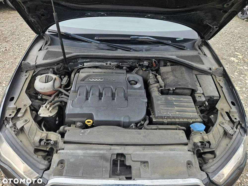 Audi A3 Sportback 1.6 TDI Ambition - 12