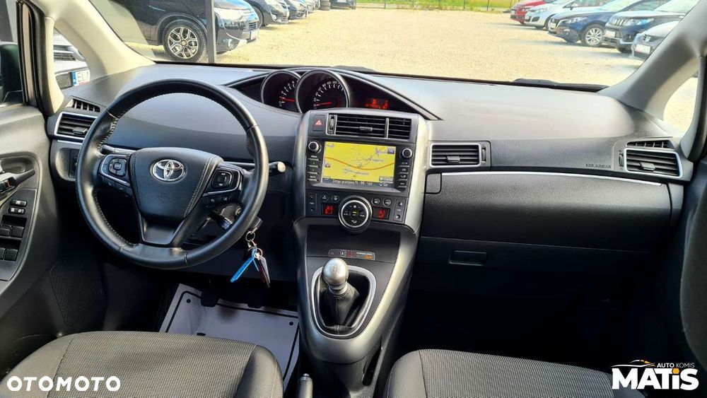 Toyota Verso - 4