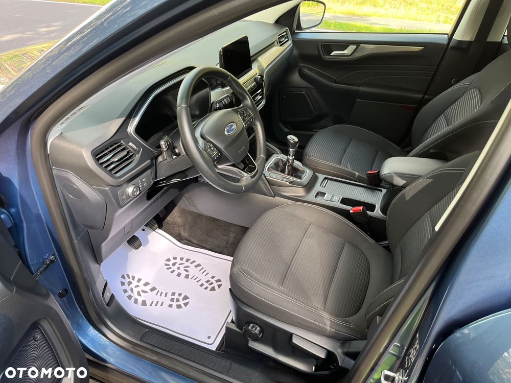 Ford Kuga - 6