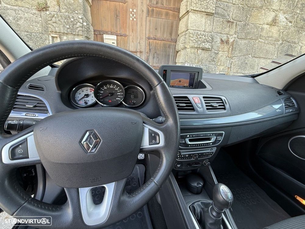 Renault Mégane Sport Tourer 1.5 dCi GT Line - 29