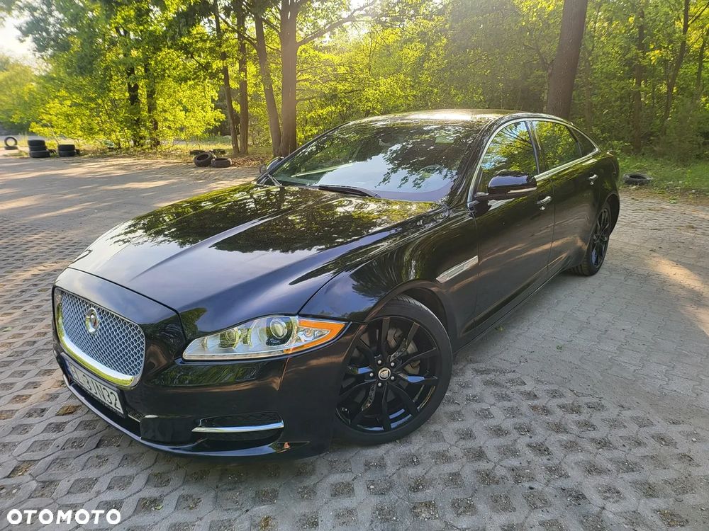Jaguar Xj