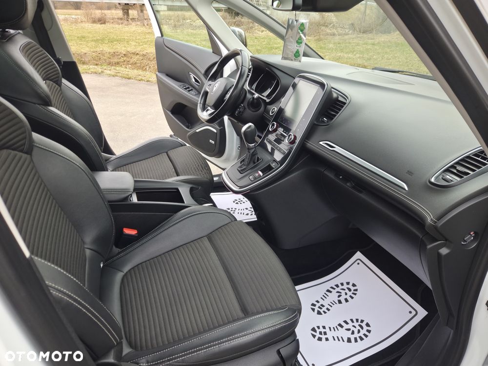 Renault Scenic BLUE dCi 120 EDC BUSINESS EDITION - 22