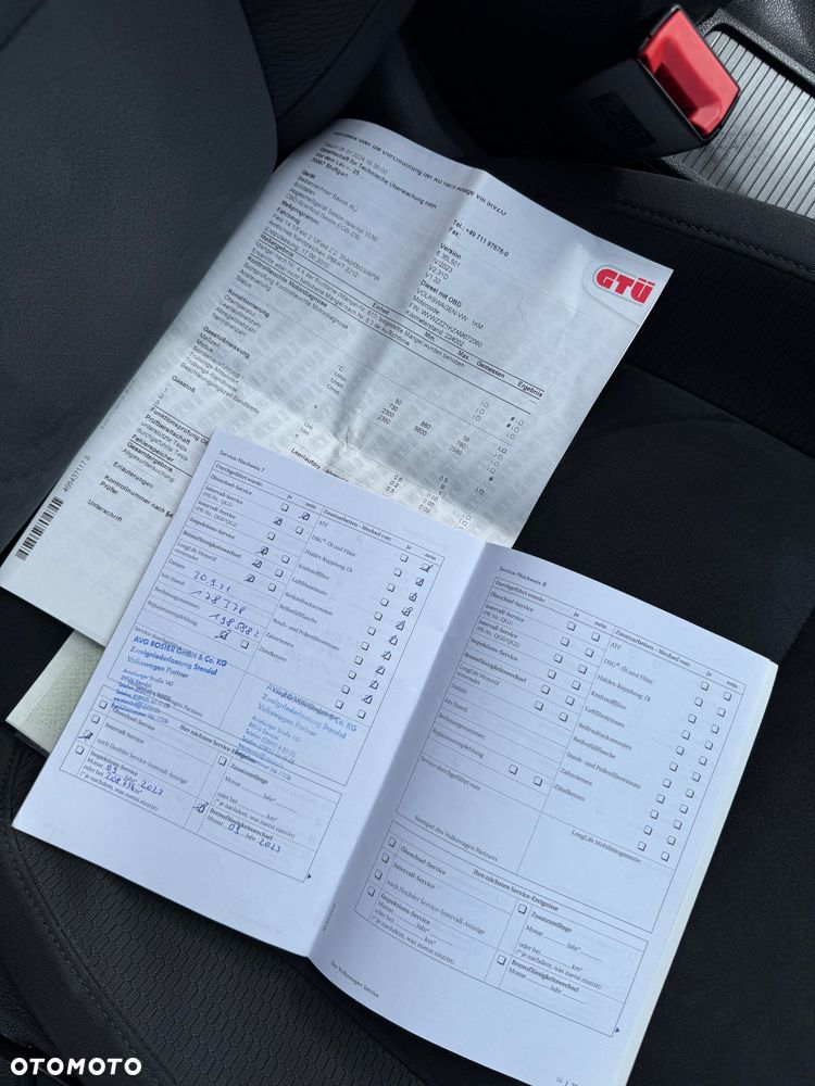 Volkswagen Golf - 27