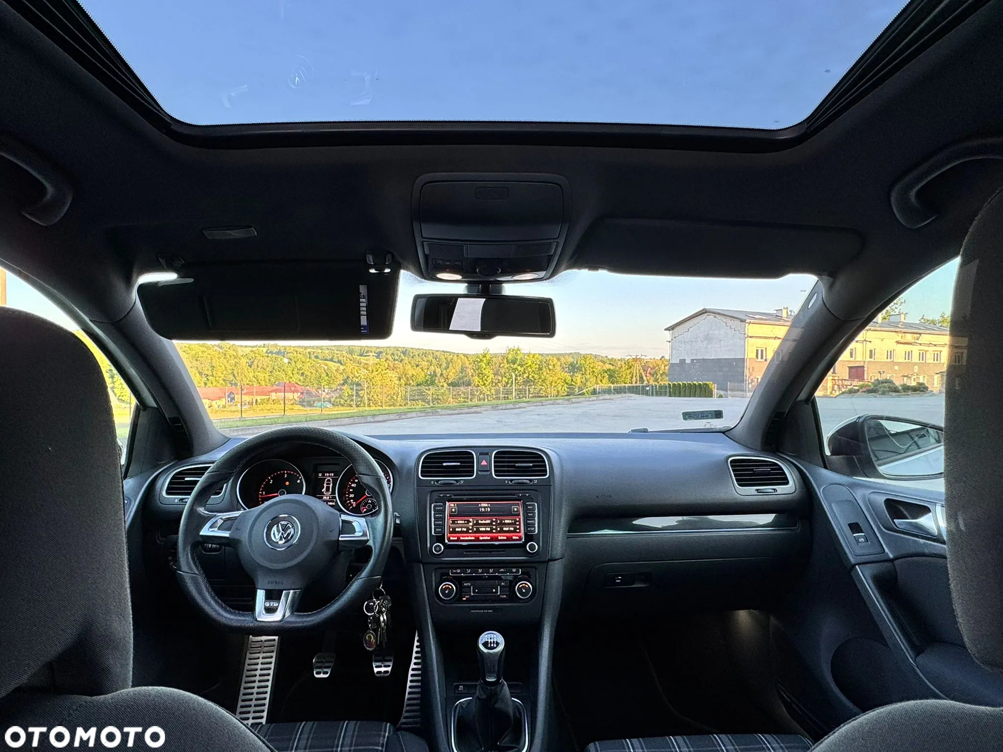Volkswagen Golf VI 2.0 TDI GTD - 11