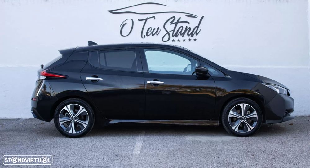 Nissan Leaf 40 kWh Tekna — photo 4