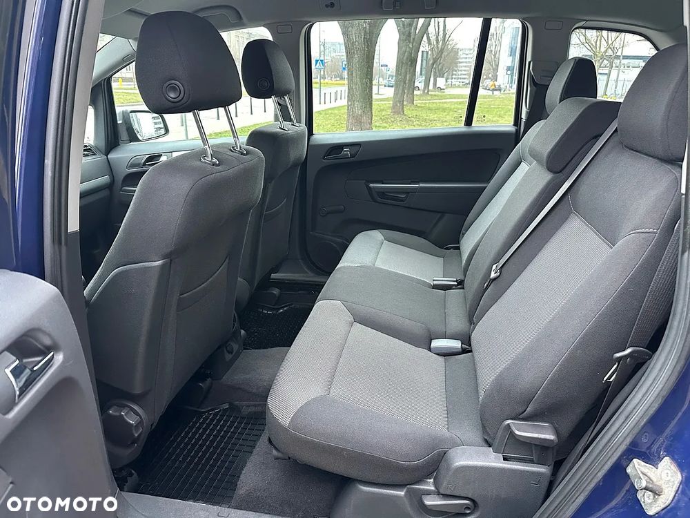 Opel Zafira 1.7 CDTI - 8