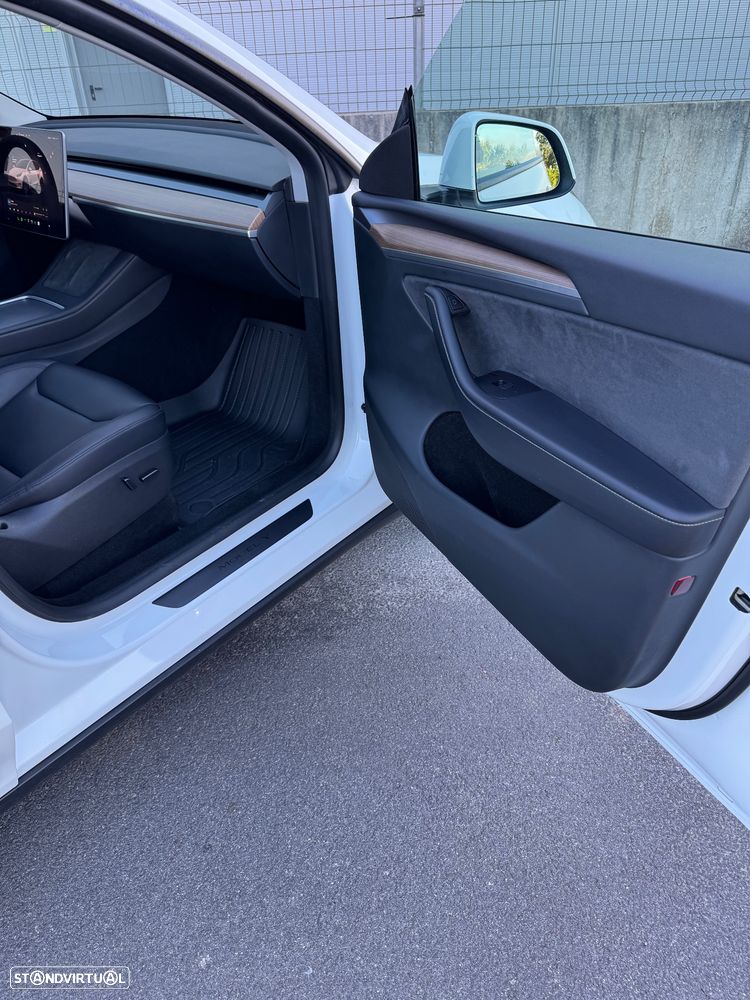 Tesla Model Y RWD - 20