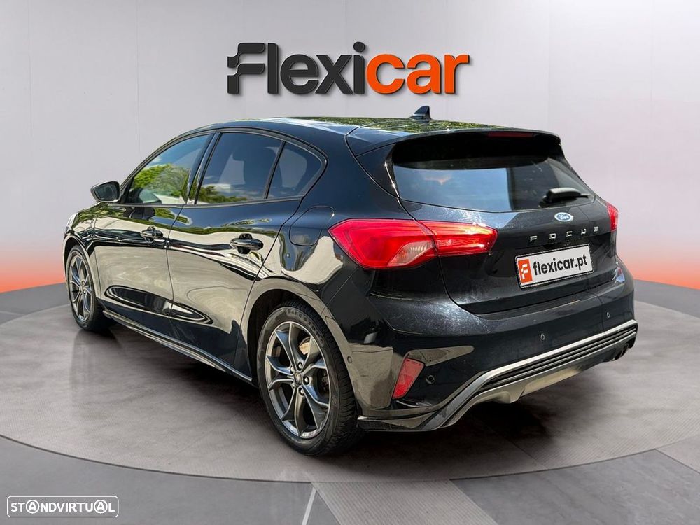 Ford Focus 1.5 TDCi ECOBlue ST-Line - 5