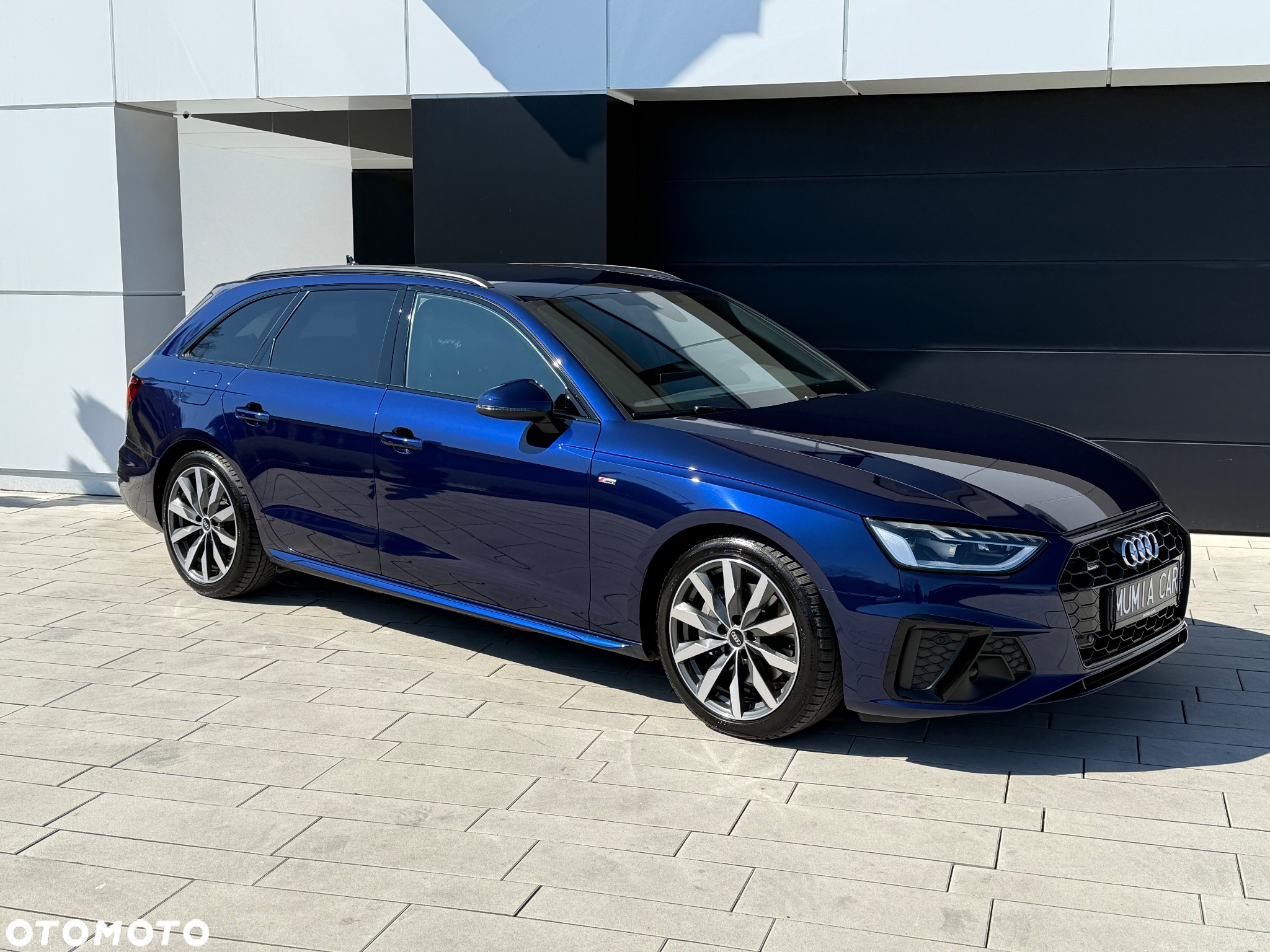 Audi A4 40 TDI quattro S tronic S line - 36