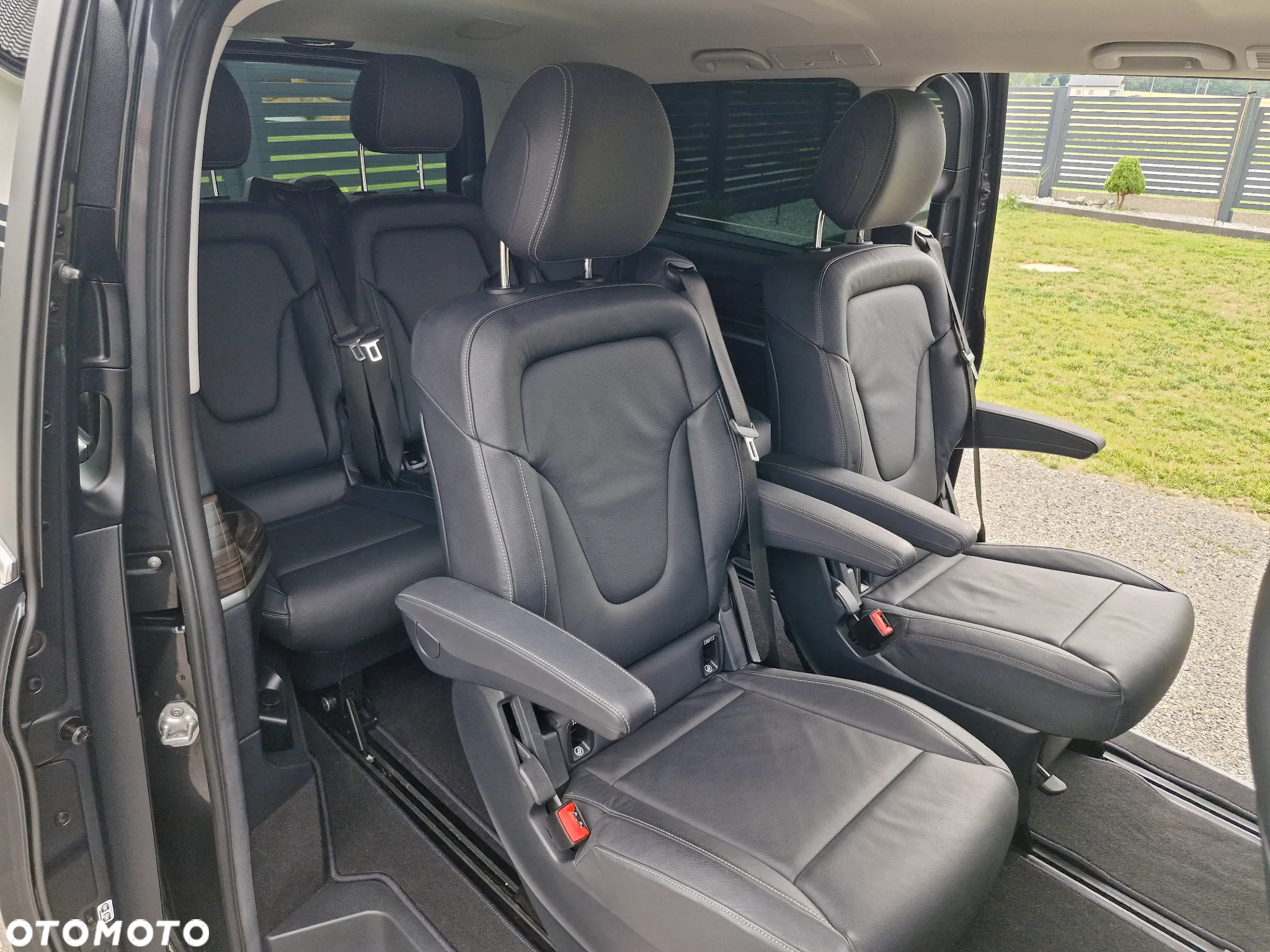 Mercedes-Benz Klasa V 300 d lang 4Matic 9G-TRONIC Avantgarde Edition - 23