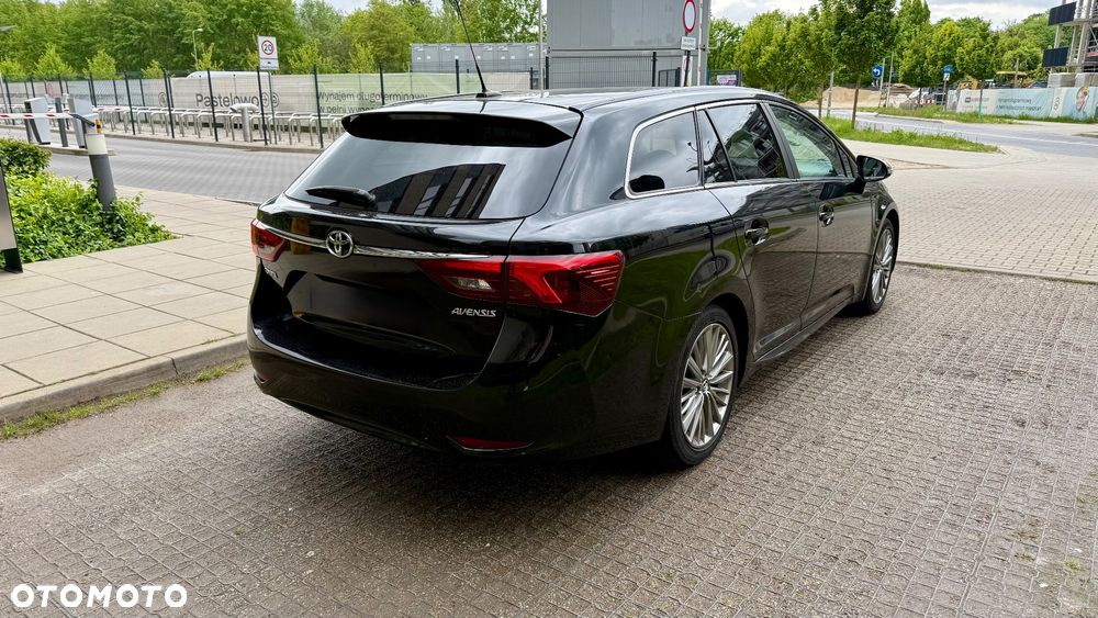 Toyota Avensis 2.0 Prestige MS - 3