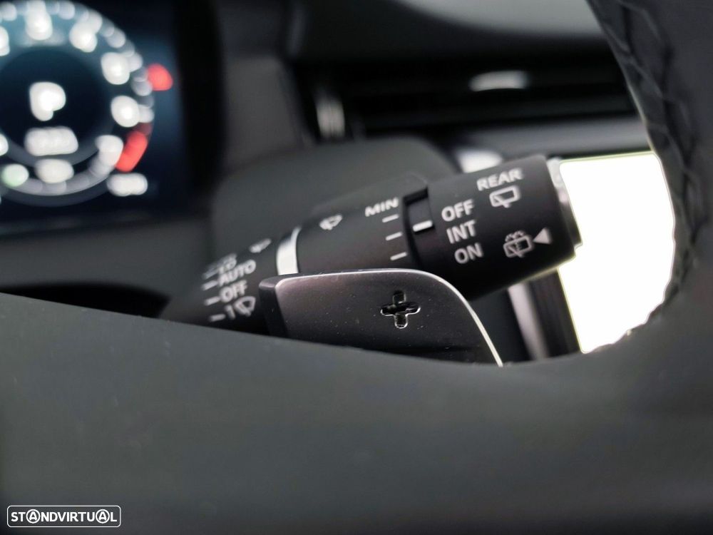 Land Rover Discovery Sport 1.5 I3 P300e AWD S — fotografia 21