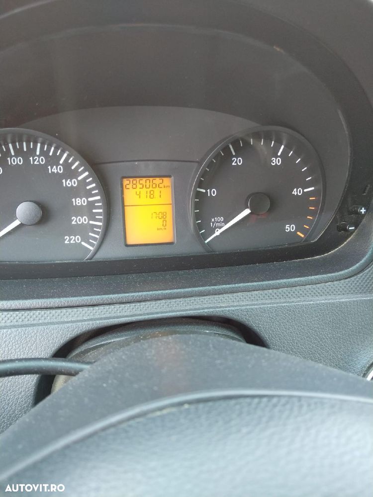 Mercedes-Benz Vito - 6