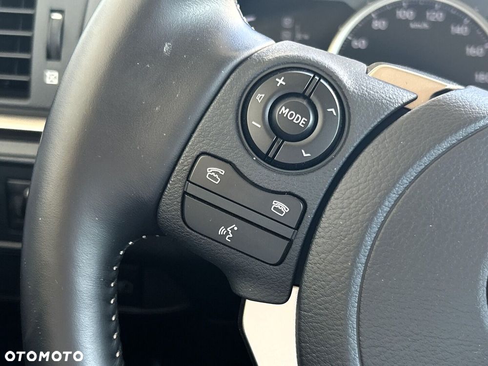 Lexus CT - 22