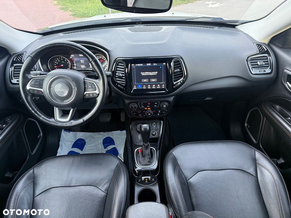 Jeep Compass 1.4 TMair Limited 4WD S&S - 23