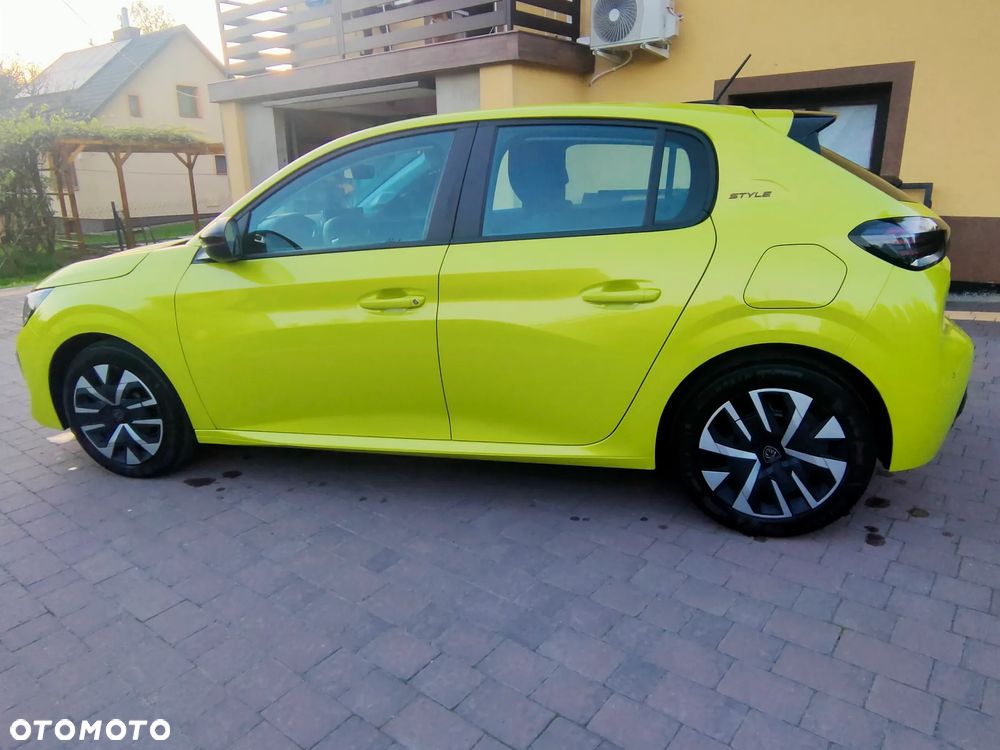 Peugeot 208 1.2 PureTech Style S&S - 6