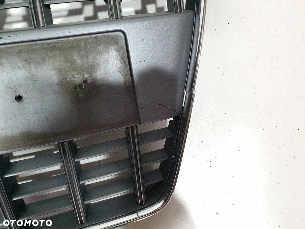 AUDI TT TTS II 2 8J0 GRILL ATRAPA KRATKA ORYGINAŁ - 3