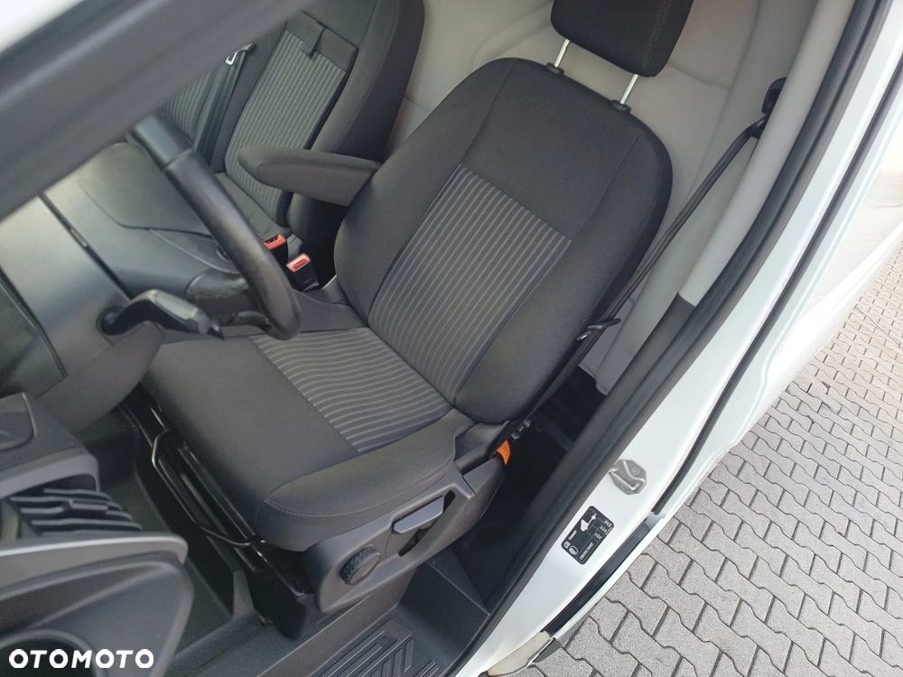 Ford TRANSIT CUSTOM - 10