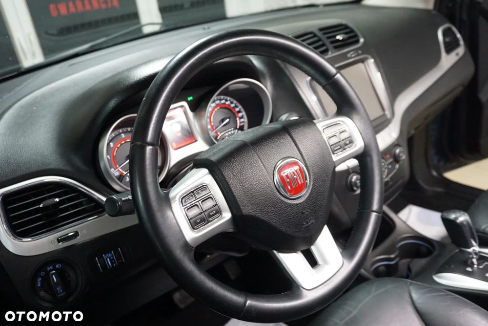 Fiat Freemont 2.0 Multijet Lounge AWD - 19