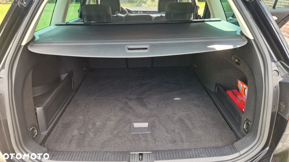 Volkswagen Passat 2.0 TDI Bi-Turbo BMT 4Mot Highline DSG - 10