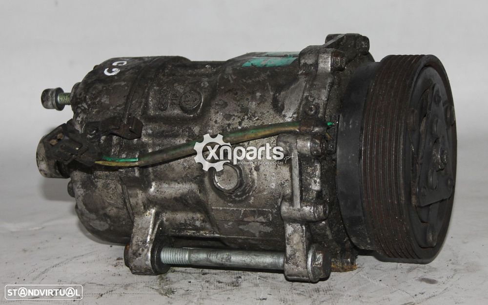 Compressor de ar condicionado VW GOLF IV Variant 1.9 TDI 05.99 - 05.06 Usado REF... - 1