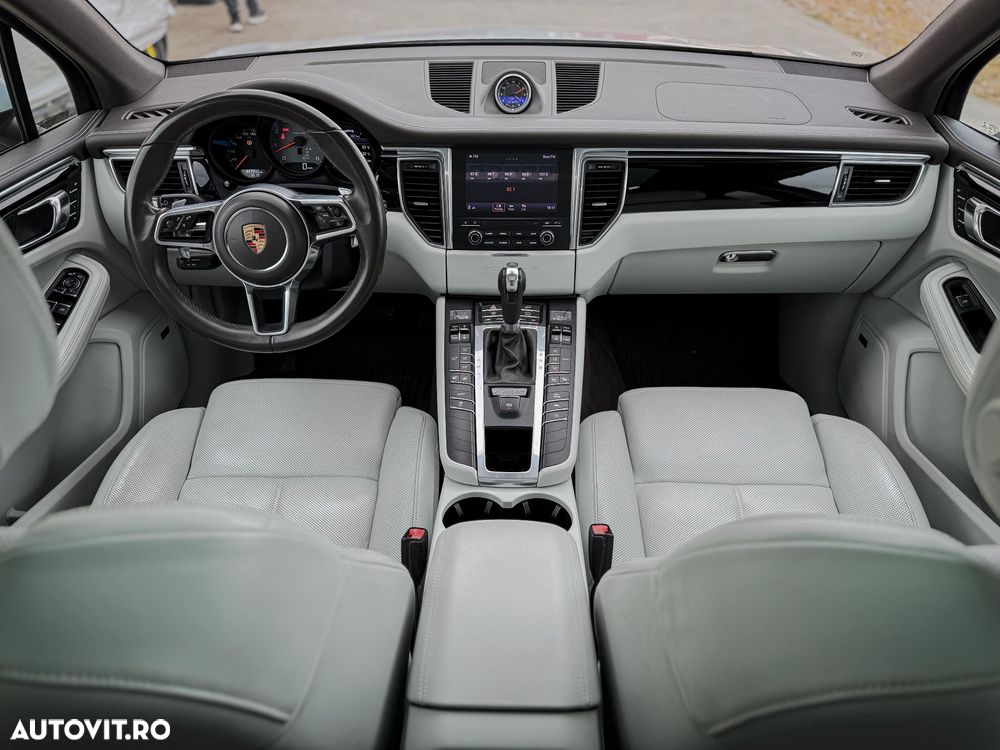 Porsche Macan 3.0 PDK S - 23