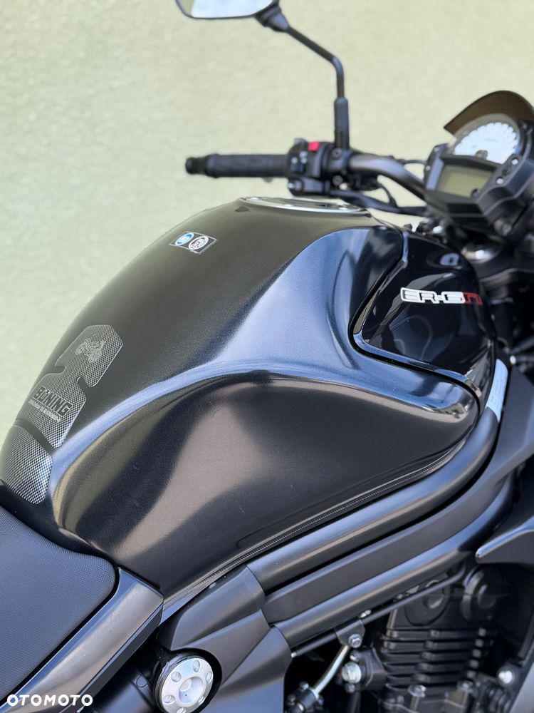 Kawasaki ER - 16