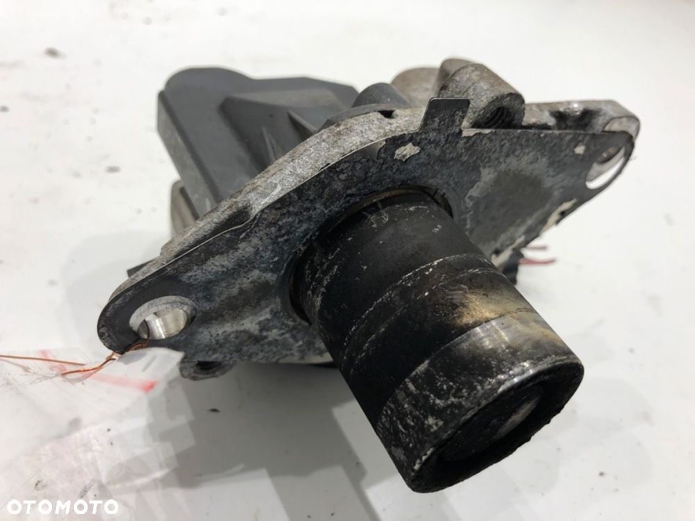 ZAWÓR EGR - 274.00 PLN - RENAULT EXPRESS Nadwozie pełne/minivan 2021 - 2022 1.5 Blue dCi 95 (F6AB) - 4