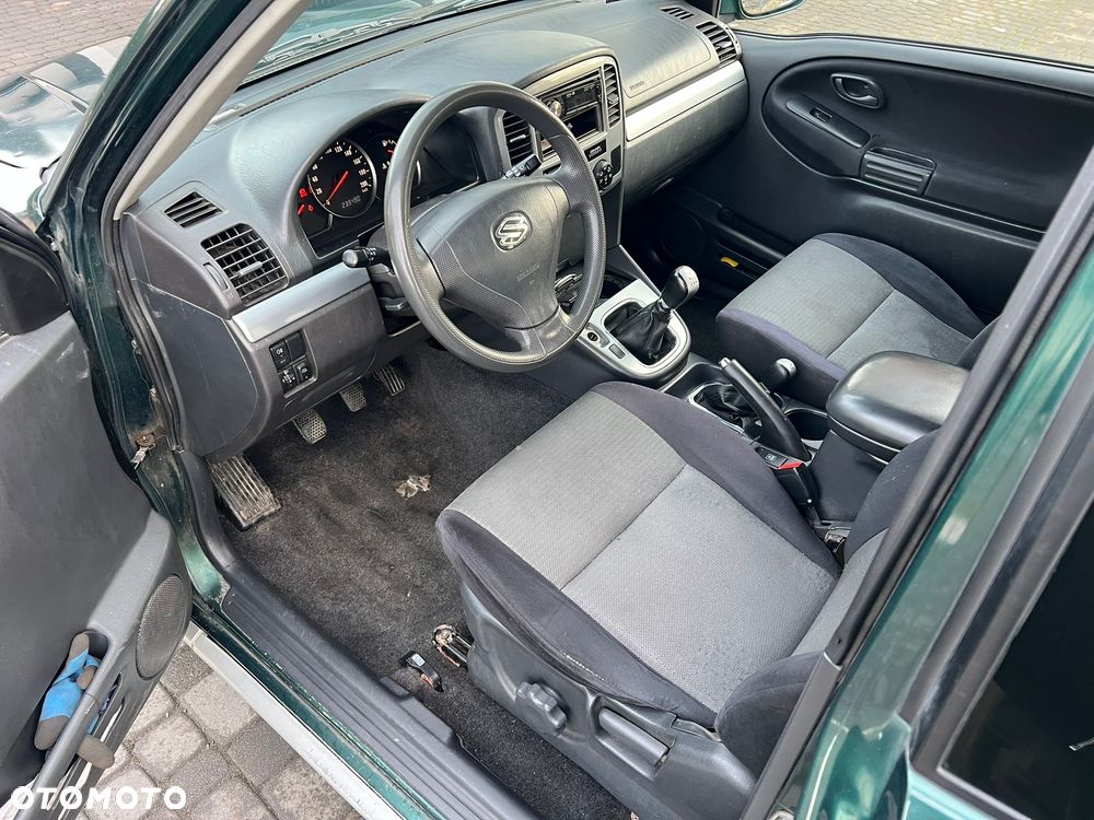Suzuki Grand Vitara - 10
