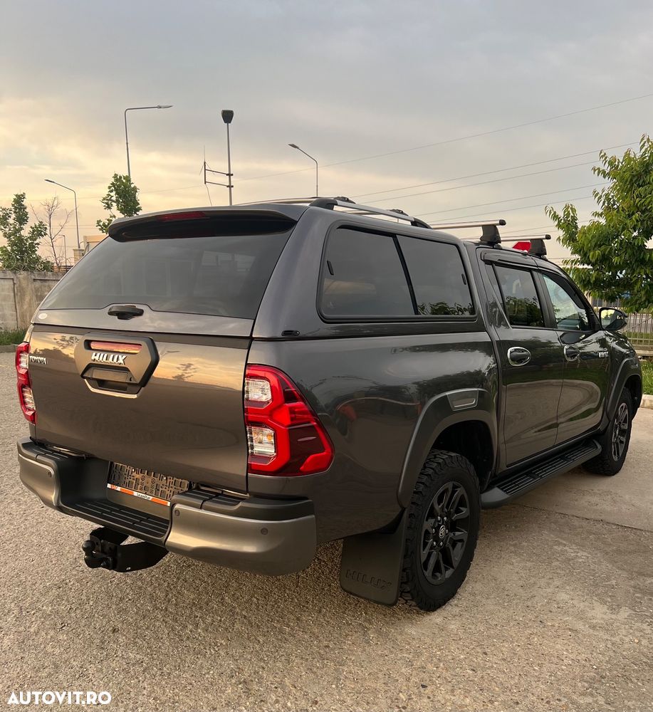 Toyota Hilux 2.8D 204CP 4x4 Double Cab AT Invincible - 5