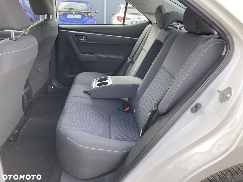 Toyota Corolla 1.6 Premium MS - 25